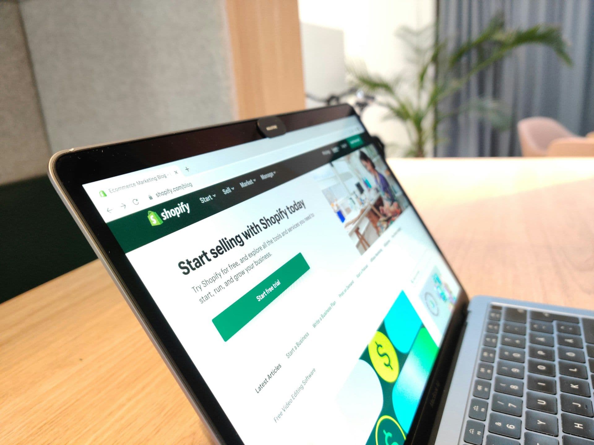 Shopify i Norge: Hvordan bruke Shopify til å starte en norsk nettbutikk